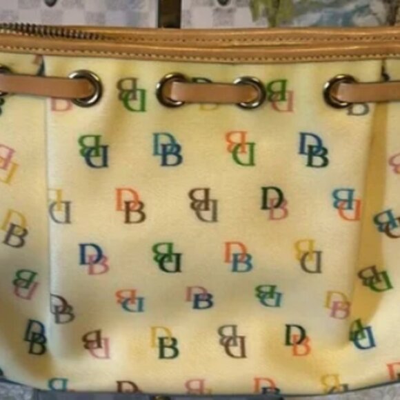 Dooney & Bourke -.Rainbow DB Logo and Zipper Shoulder/Crossbody Bag - Picture 2 of 6